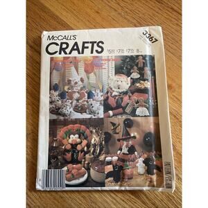 Vintage McCalls Crafts 3367 Holiday Table Pattern Christmas Clowns Thanksgiving